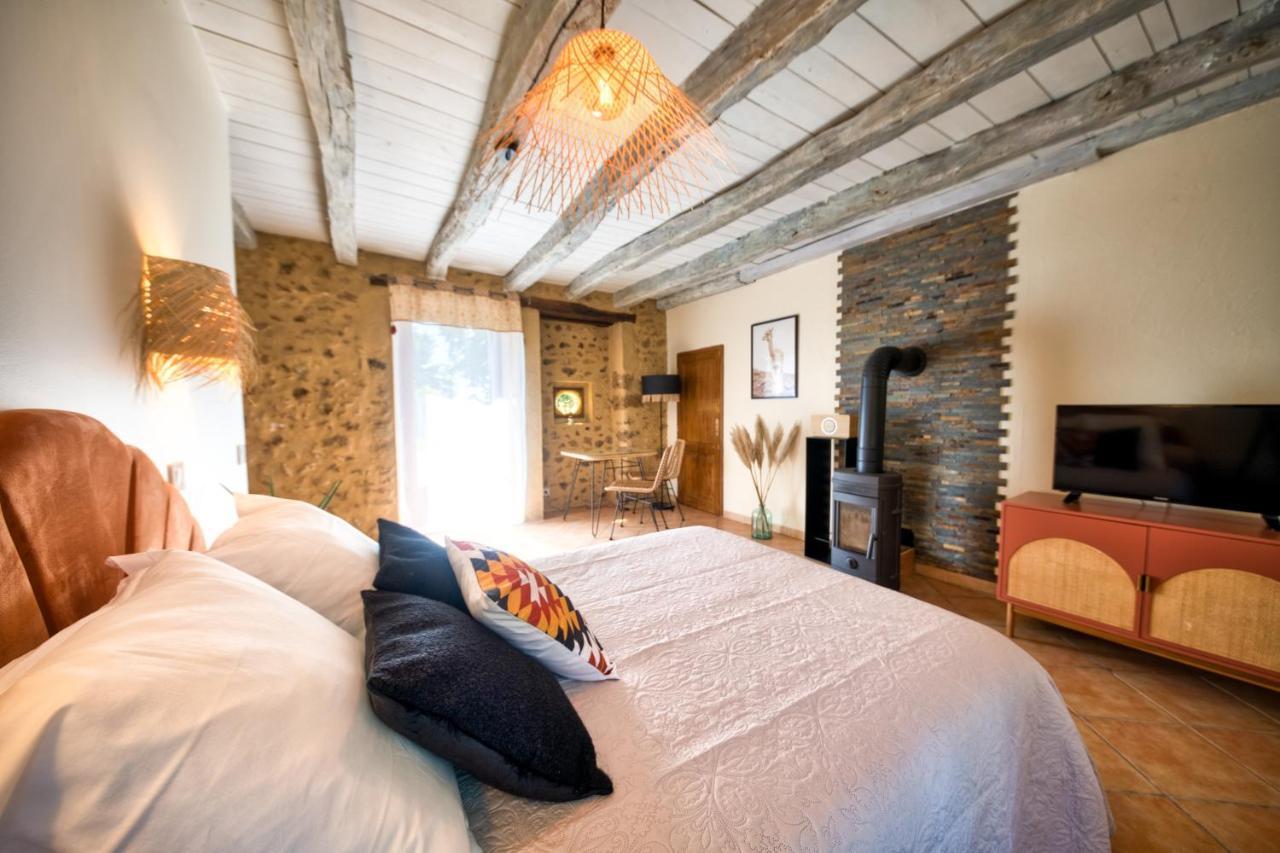 La Fermette Du Perougord A Rouffignac-St-Cernin Perigord Noir Bed & Breakfast Exterior photo