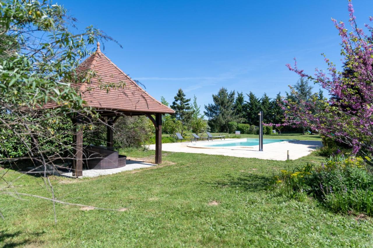 La Fermette Du Perougord A Rouffignac-St-Cernin Perigord Noir Bed & Breakfast Exterior photo